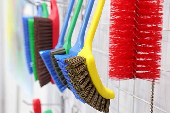 Choosing High Quality Janitor Brooms and Brushes in BC